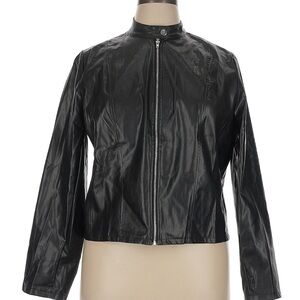 Elegant Black Leather Jacket for Women